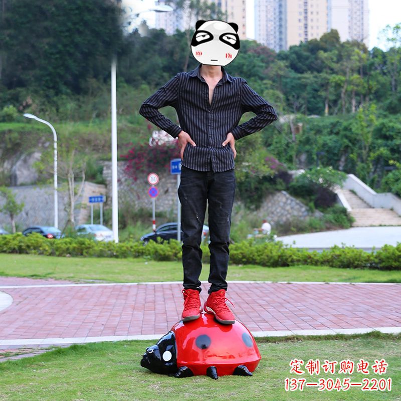 岳阳玻璃钢七星瓢虫雕塑艺术的精灵