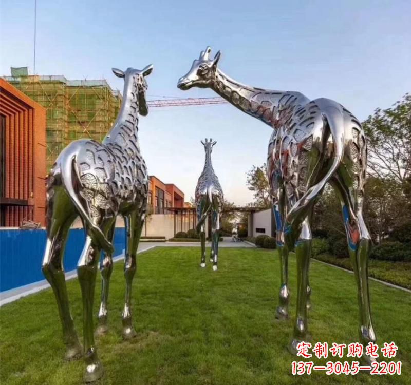 岳阳不锈钢城市园林动物雕塑展示大自然的美丽