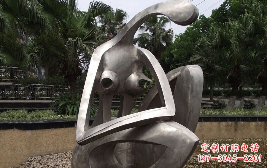 岳阳青春靓丽不锈钢美女人物雕塑