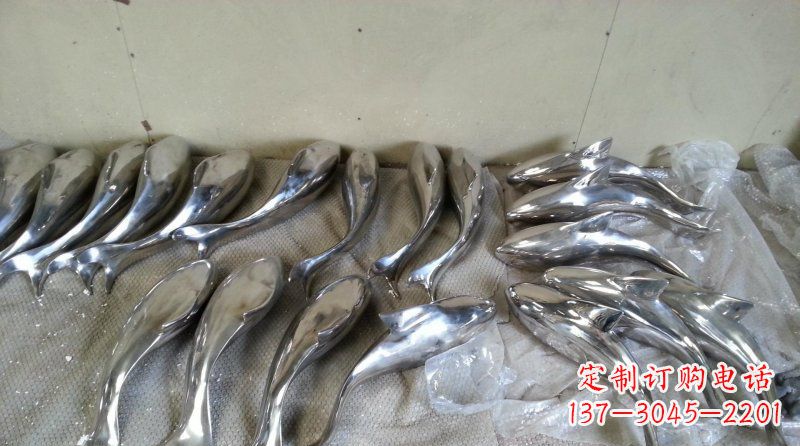 岳阳精美的不锈钢动物雕塑