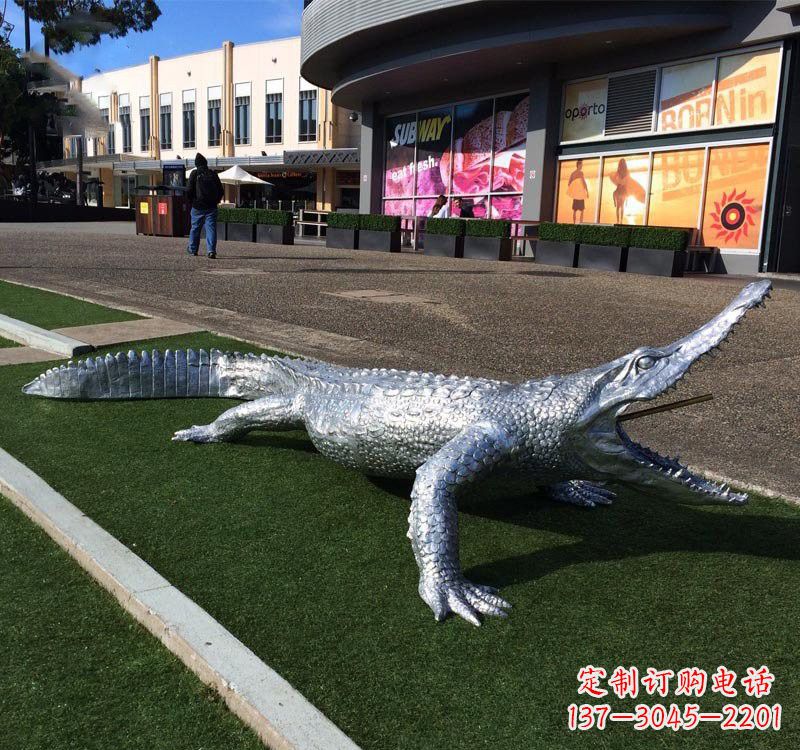 岳阳不锈钢动物雕塑精美而具有艺术价值