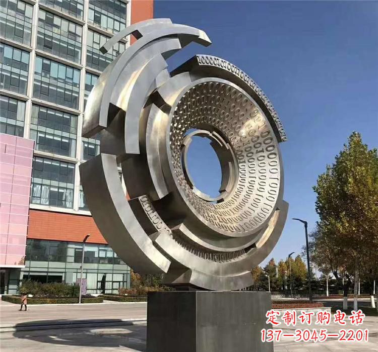 岳阳不锈钢齿轮雕塑流动的美丽