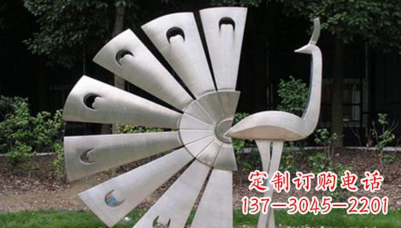 岳阳不锈钢孔雀雕塑—景观中的瑰宝