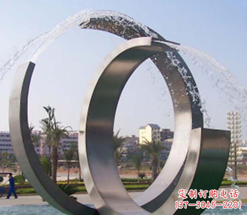 岳阳不锈钢情侣戒指雕塑象征爱情的永恒之物