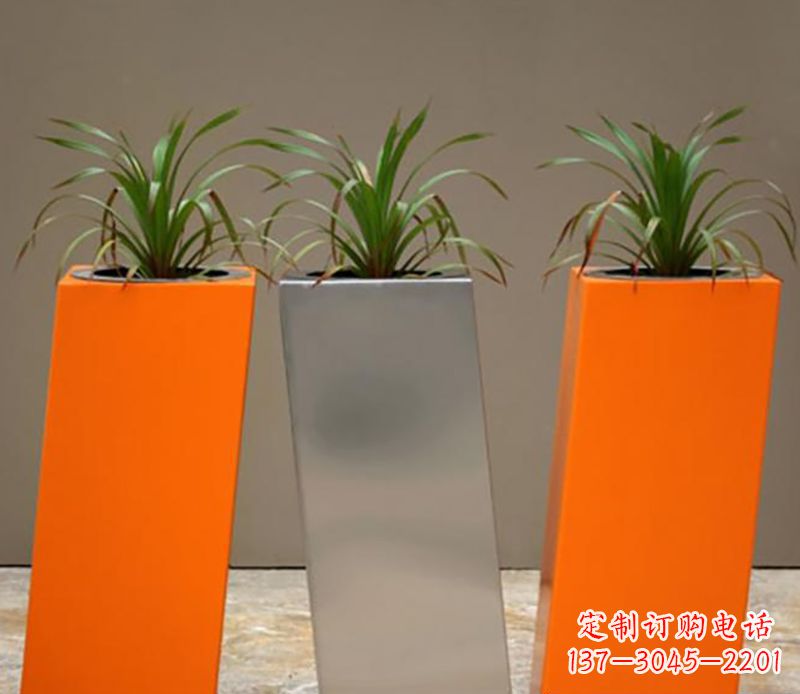岳阳不锈钢花盆雕塑一种全新的视觉体验