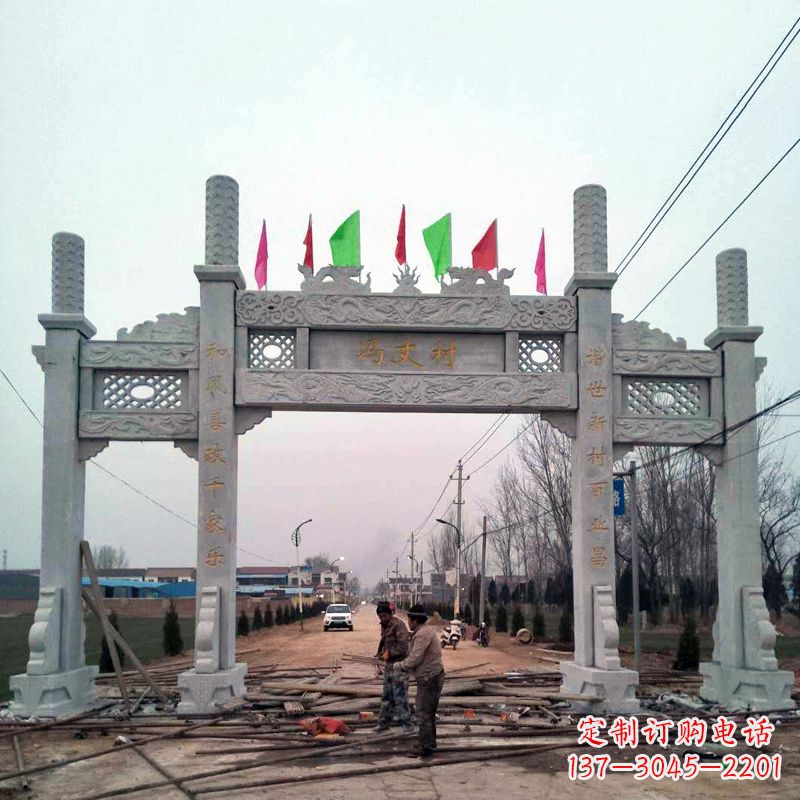 岳阳传承古老石牌坊雕塑