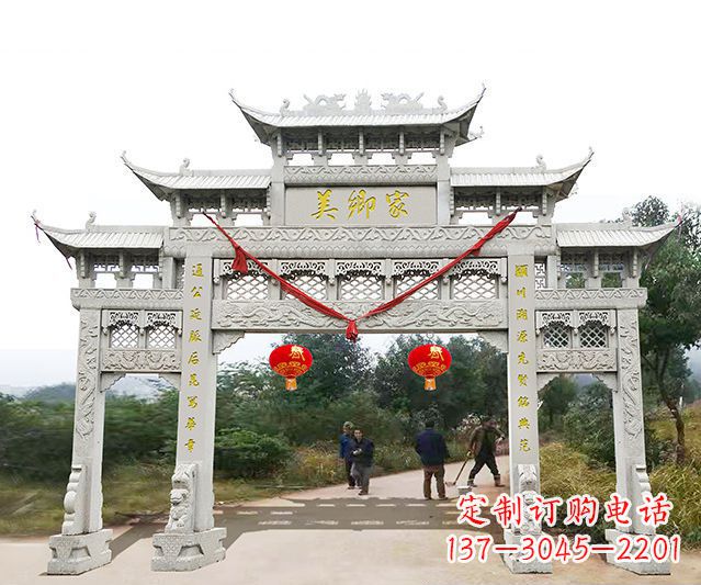 岳阳牌坊雕塑珍贵的传统文化