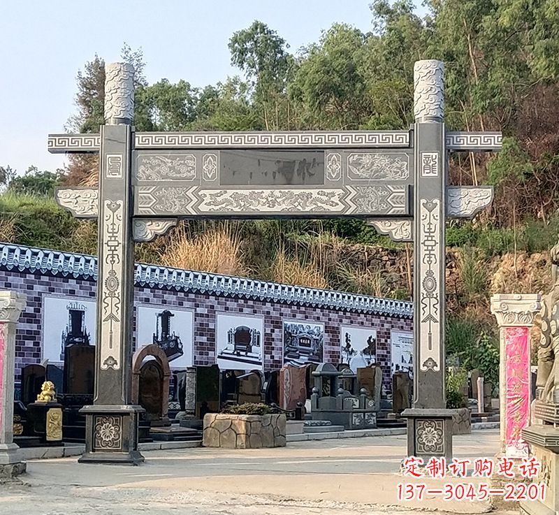 岳阳古村牌坊雕塑精湛技艺的经典之作