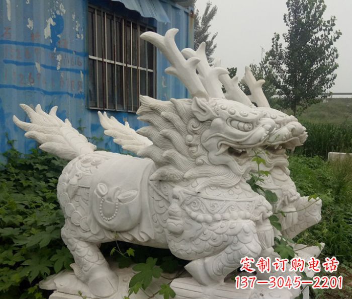 岳阳精美的大理石麒麟雕塑
