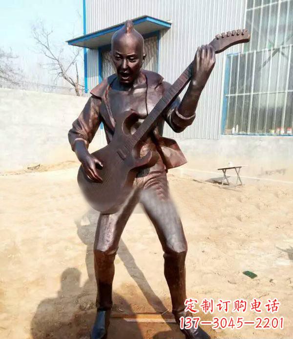 岳阳音乐传奇——吉他雕塑