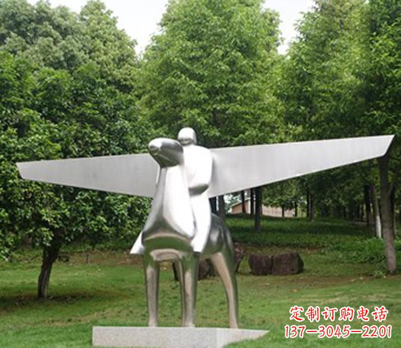 岳阳优雅而独特的不锈钢飞马雕塑