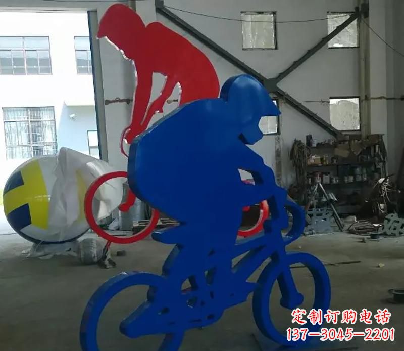 岳阳公园不锈钢骑自行车运动人物雕塑