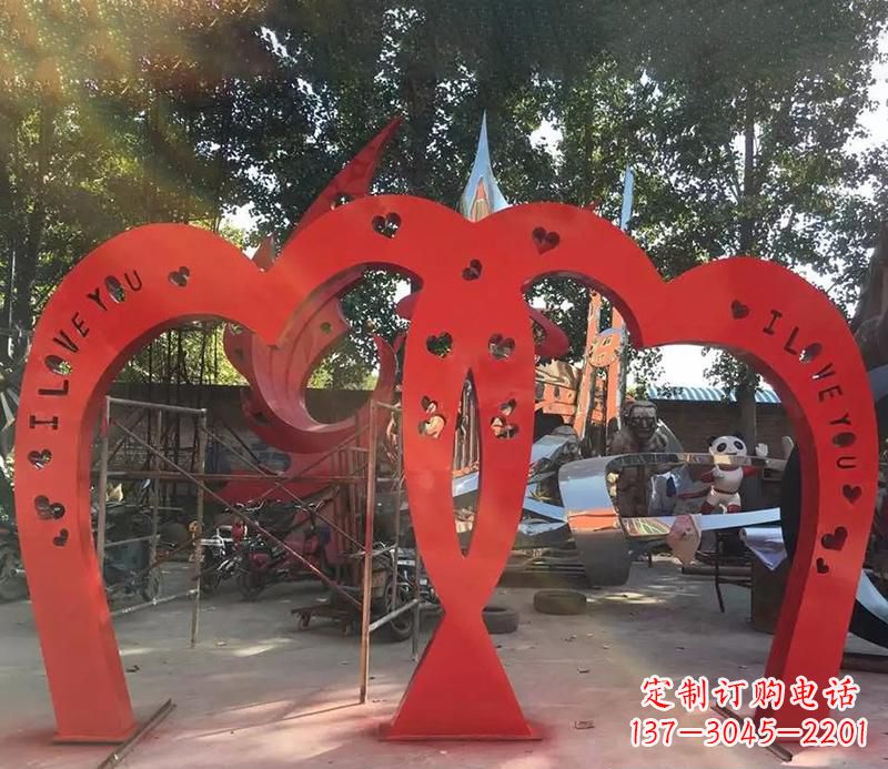 岳阳中领雕塑新款不锈钢心形拱门雕塑