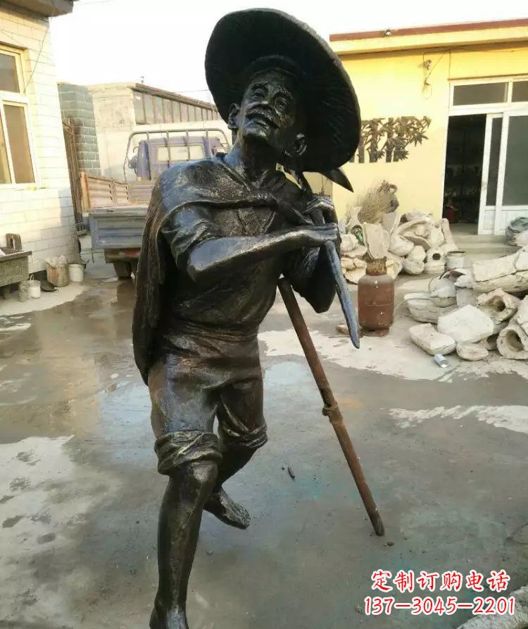 岳阳公园渔夫铜雕