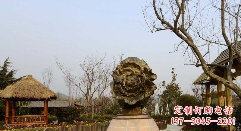 岳阳公园大白菜景观铜雕