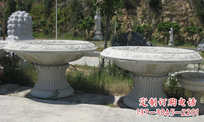 岳阳美轮美奂的大理石花盆雕塑