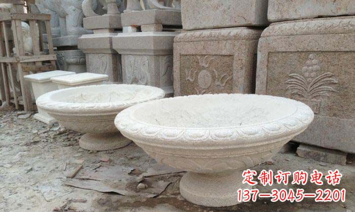 岳阳细腻雅致的大理石花盆石雕