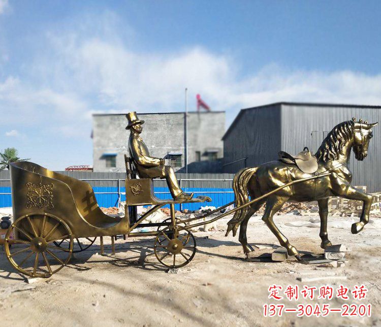 岳阳公园景观坐着马车的人物铜雕