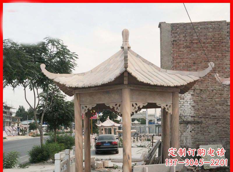 岳阳公园晚霞红六角石凉亭雕塑