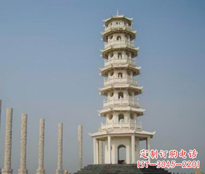 岳阳多层宝塔石雕:极致精美的雕塑艺术