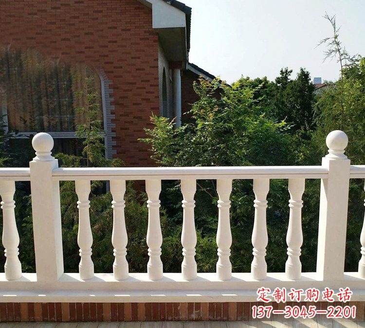 岳阳精美细腻的汉白玉欧式栏杆石雕