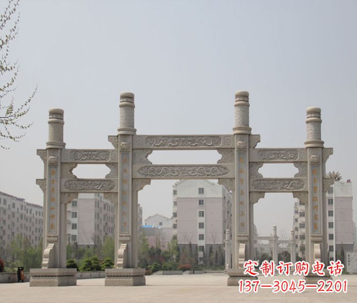 岳阳上中领雕塑：牌坊石雕定制