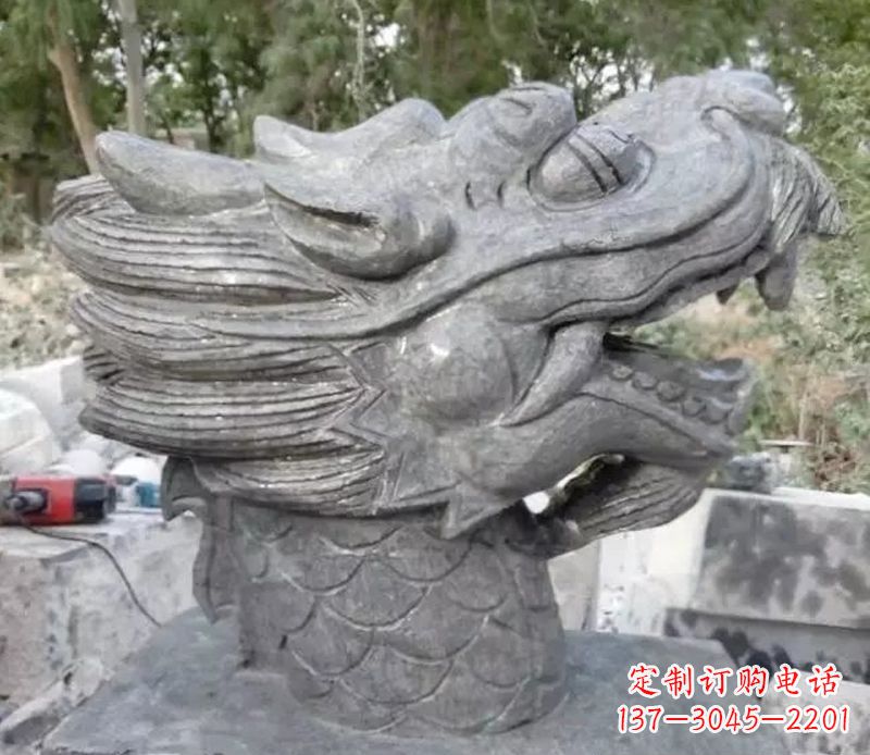 岳阳青石龙头雕塑