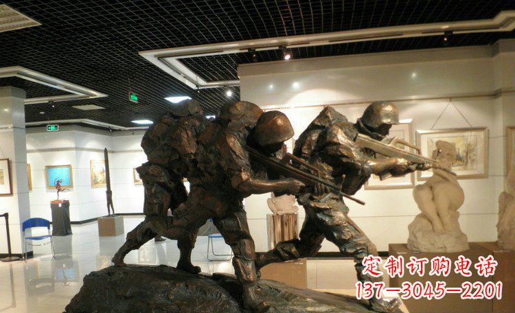 岳阳士兵突击战士铜雕