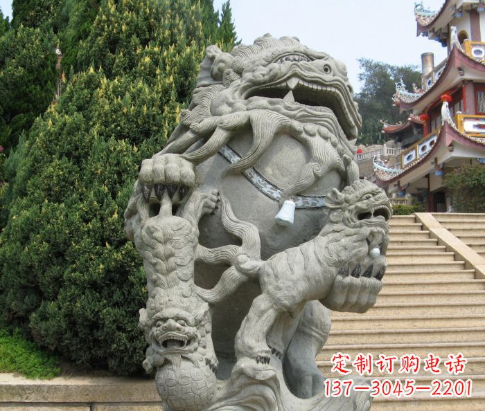 岳阳寺庙景观狮子石雕