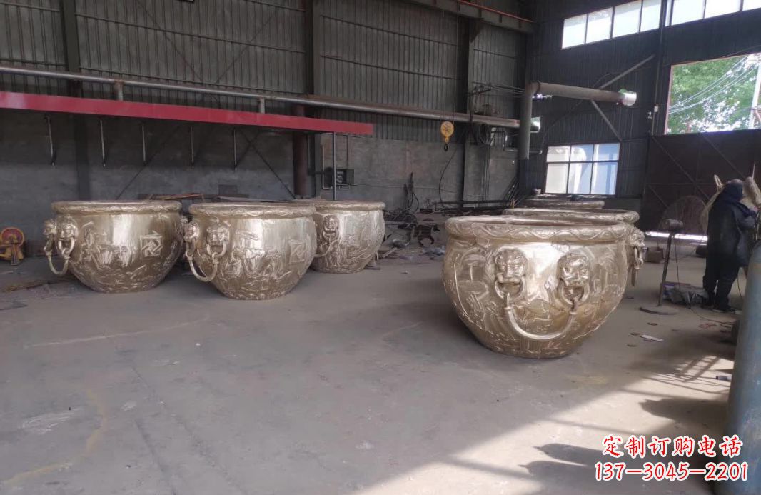 岳阳寺庙水缸铜雕塑