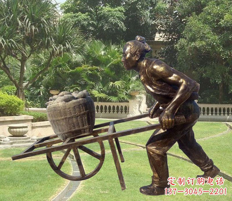 岳阳推独轮车的古人铜雕