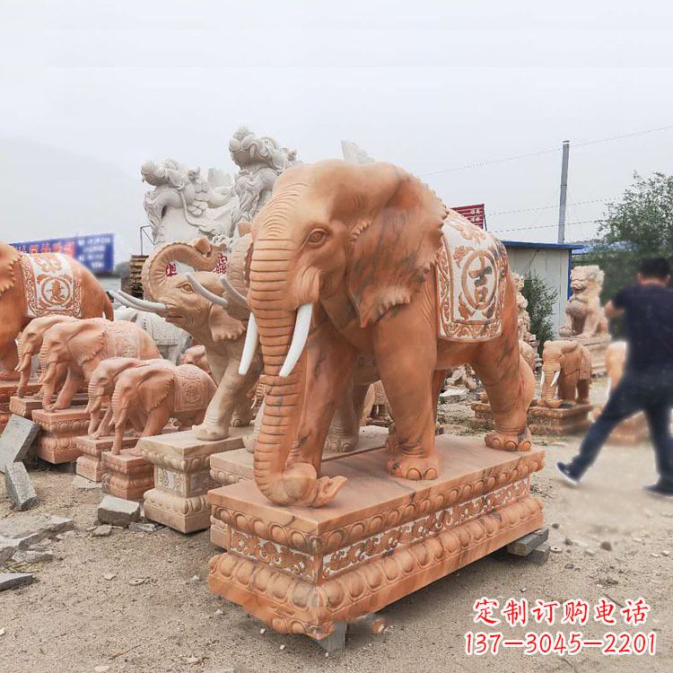 岳阳晚霞红大象石雕