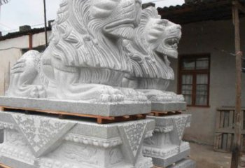 岳阳港币狮子雕塑，华丽展现华夏气势