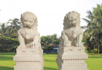 岳阳狮子雕塑增添华贵气息