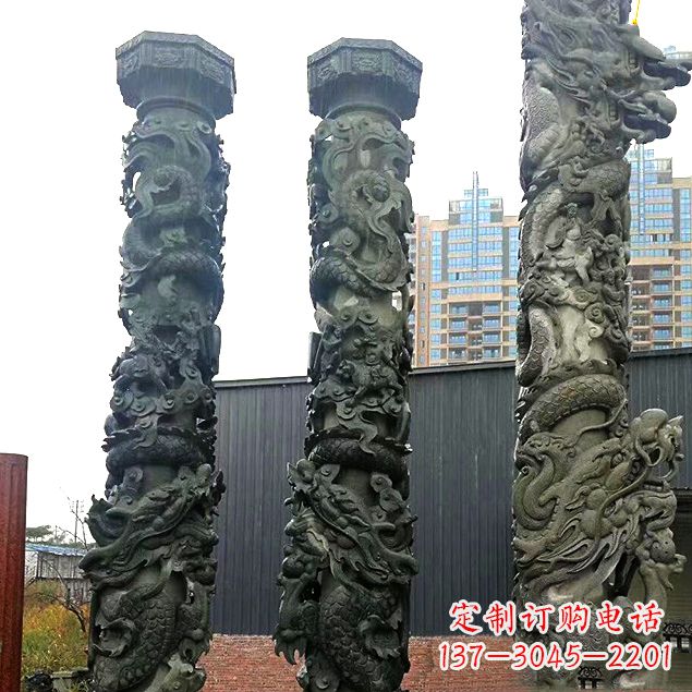 岳阳中国盘龙柱