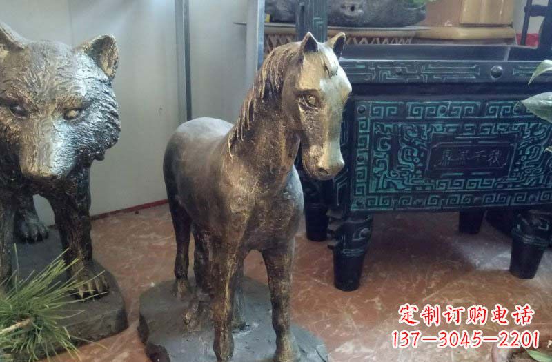 岳阳铸铜马雕塑222