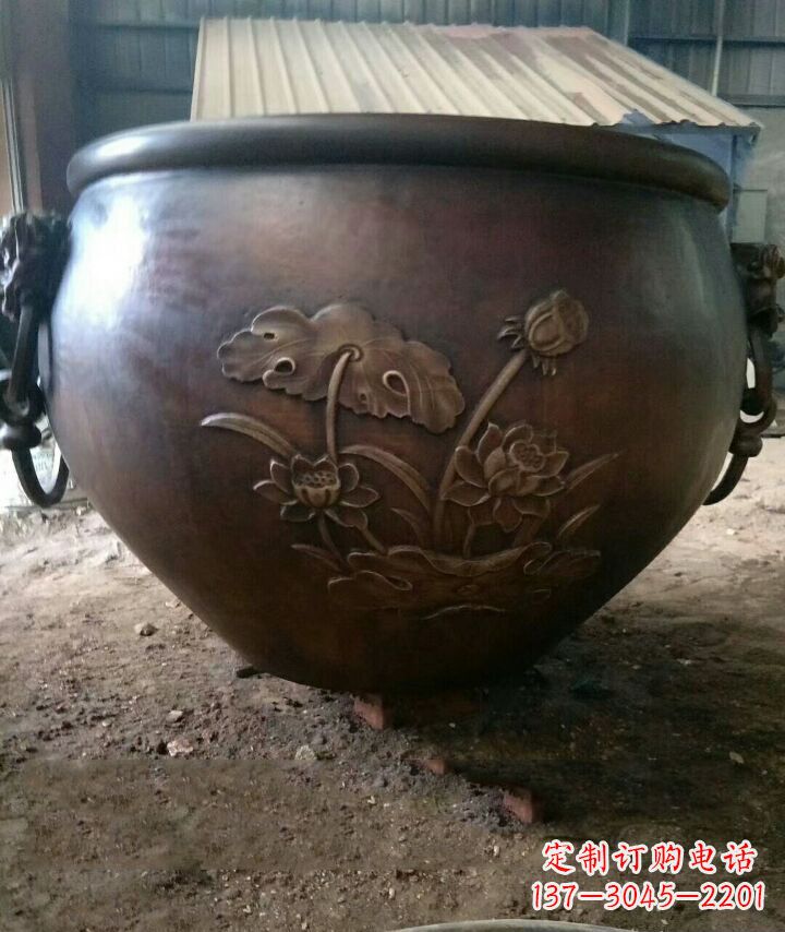 岳阳铸铜水缸雕塑